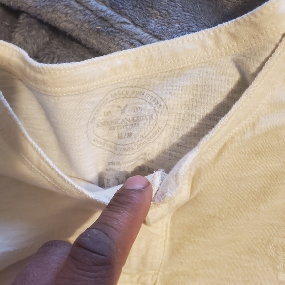 American eagle - Picture 2 of 3